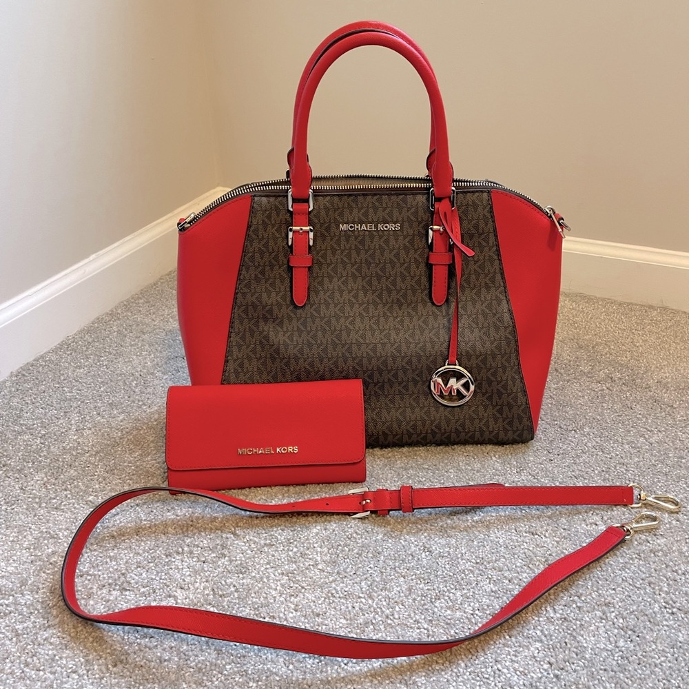 Michael Kors Purse & Wallet